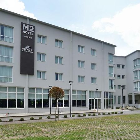 M2 Hotel Campi Bisenzio Eksteriør billede